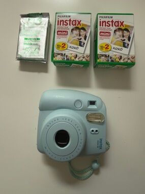 Fujifilm Instax Mini 8 Instant Camera - Mint Green Color